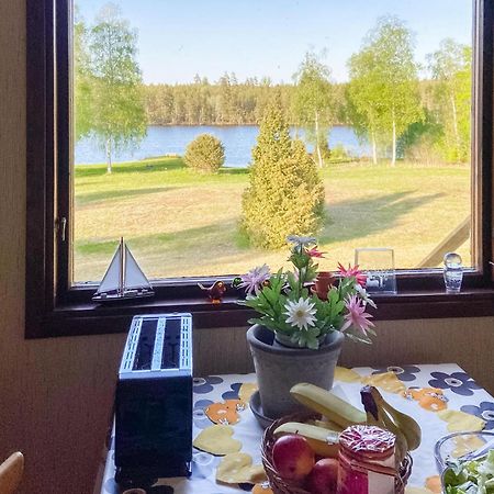Awesome Home In Lenhovda With Wifi 외부 사진